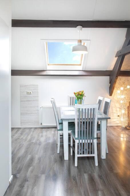 Uroczy Apartament I Bezplatny Parking Na Miejscu Kerkrade Luaran gambar