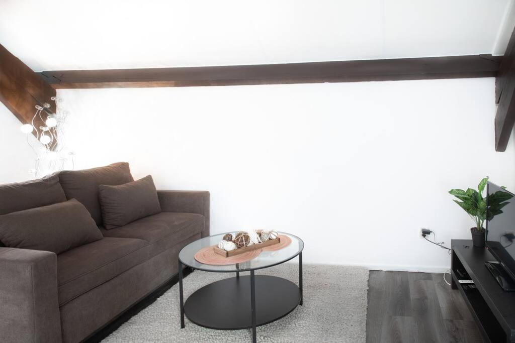 Uroczy Apartament I Bezplatny Parking Na Miejscu Kerkrade Luaran gambar